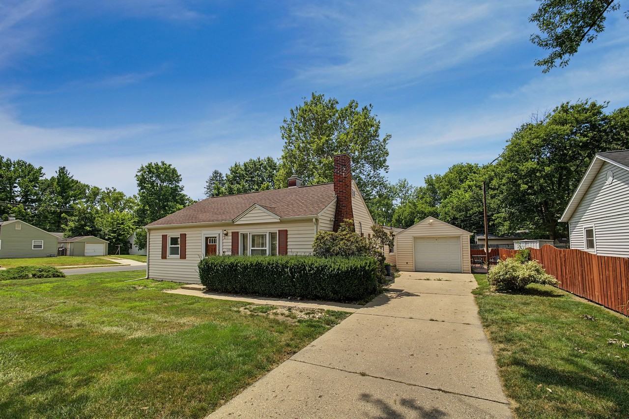 1205 S Cottage Grove Ave - Photo 3 of 36