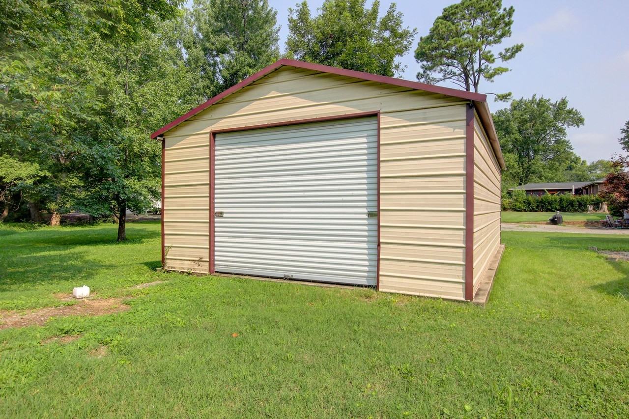 2104 Pea Ridge Rd - Photo 7 of 50