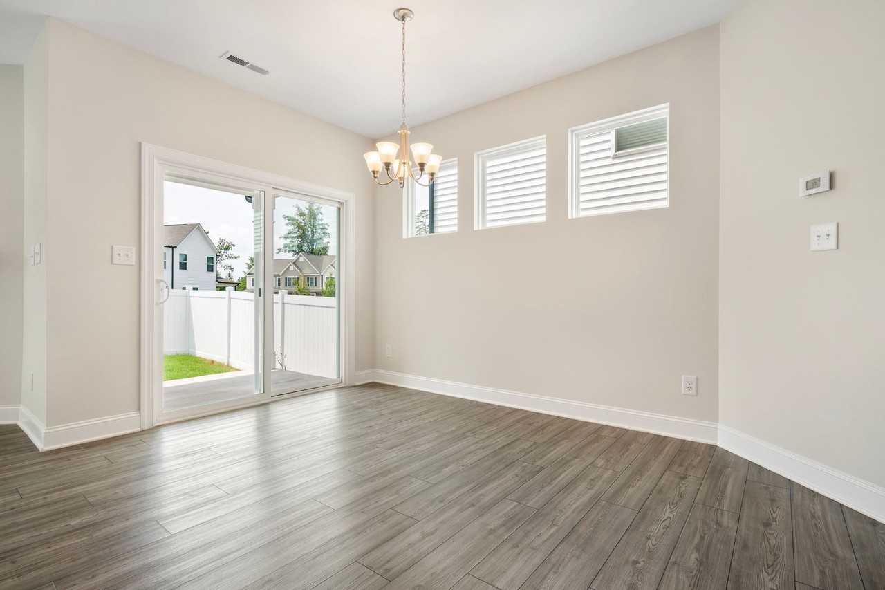 212 Oakchest Ct - Photo 7 of 22