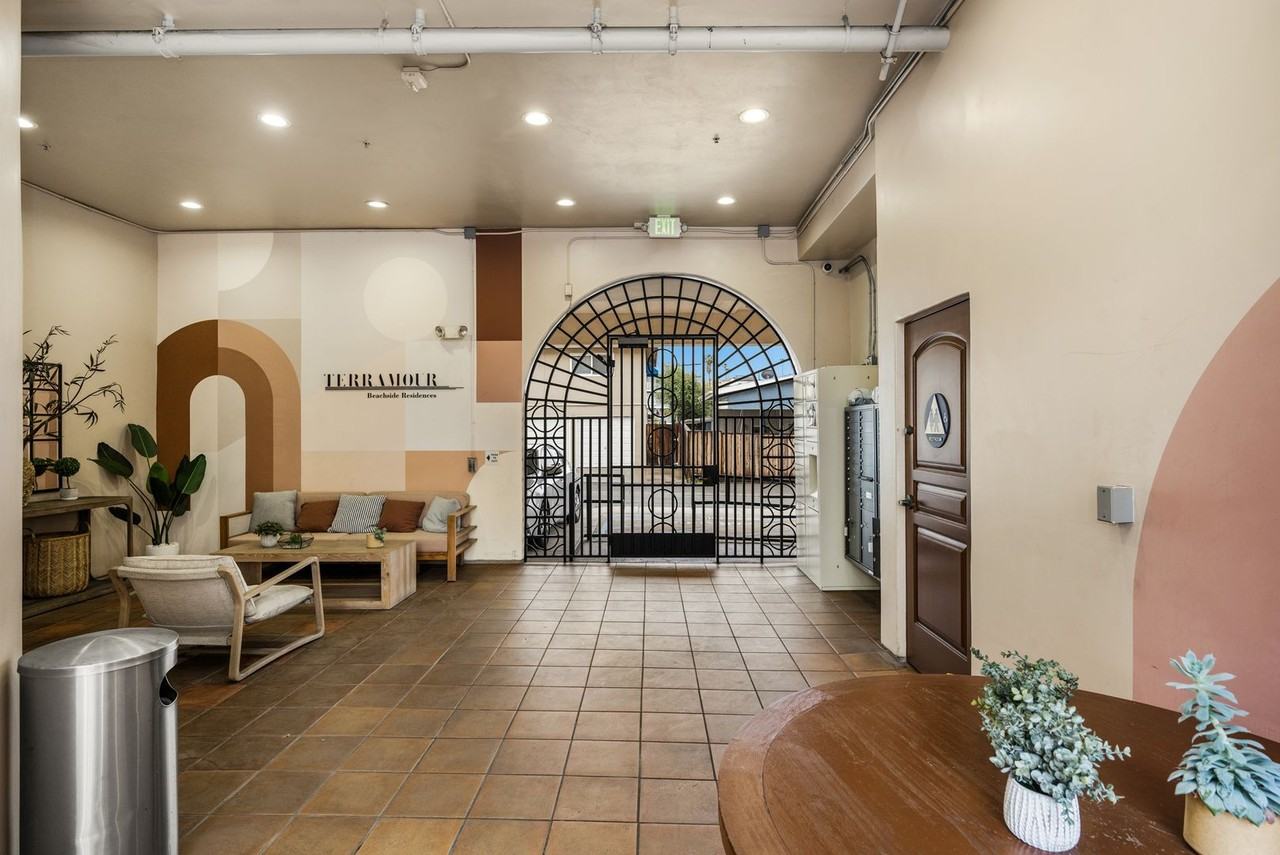 1520 N El Camino Real #10 - Photo 4 of 46