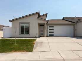 3375 S Nelson St - Photo 1 of 1