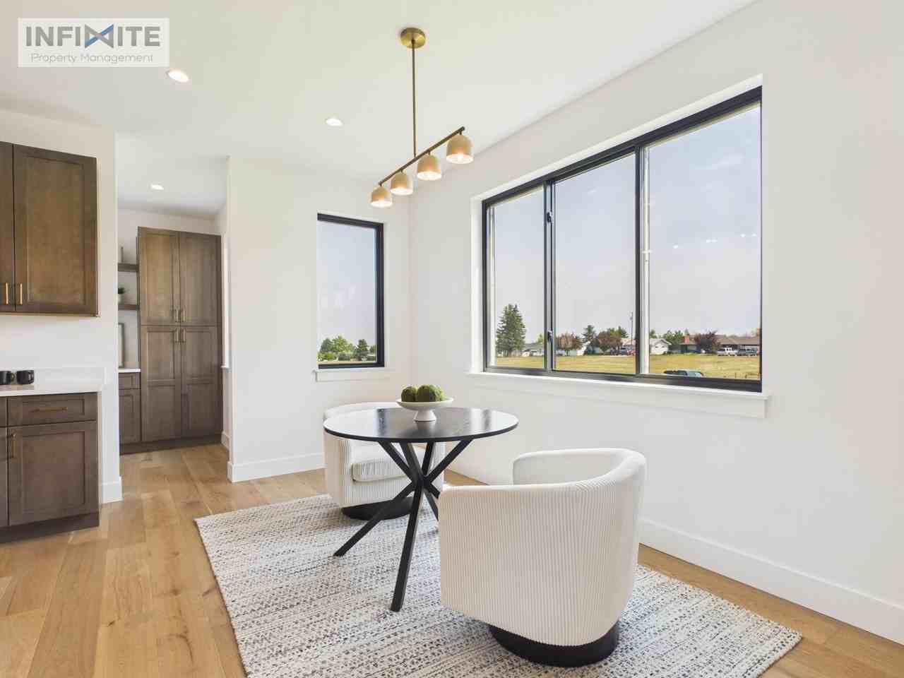 374 Cushing Ln - Photo 3 of 30