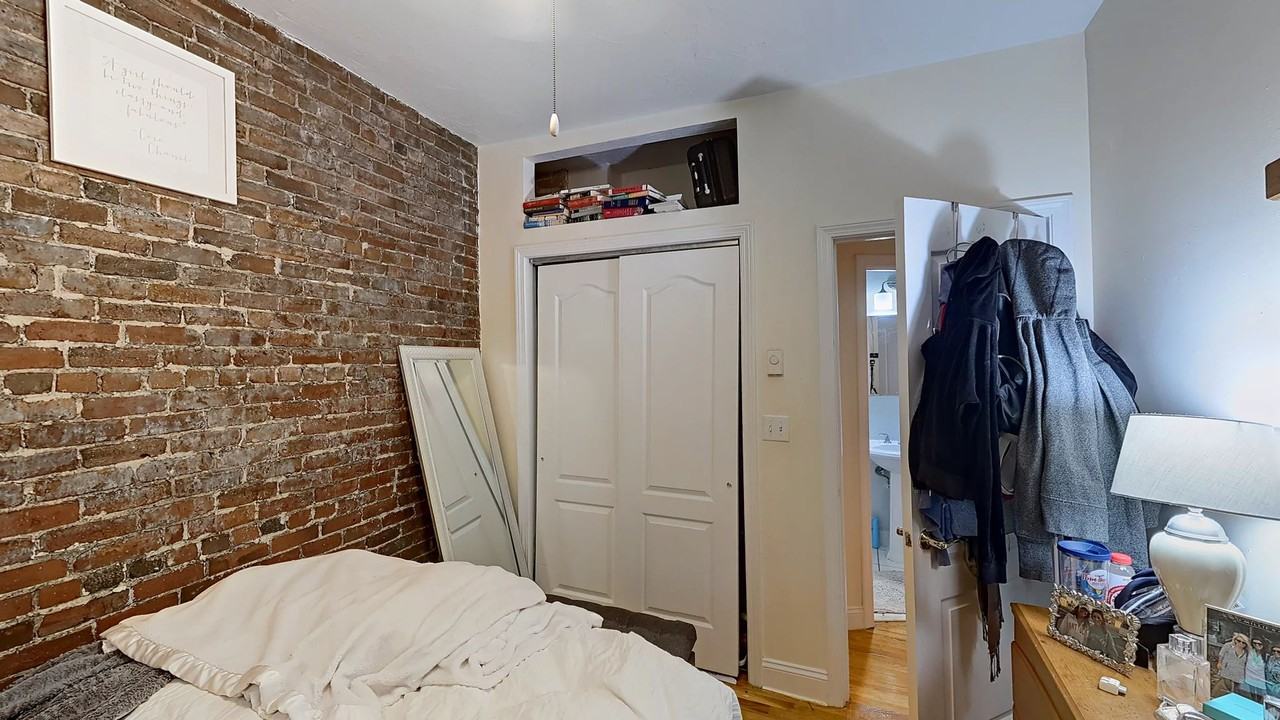 103 Prince St - Photo 6 of 14