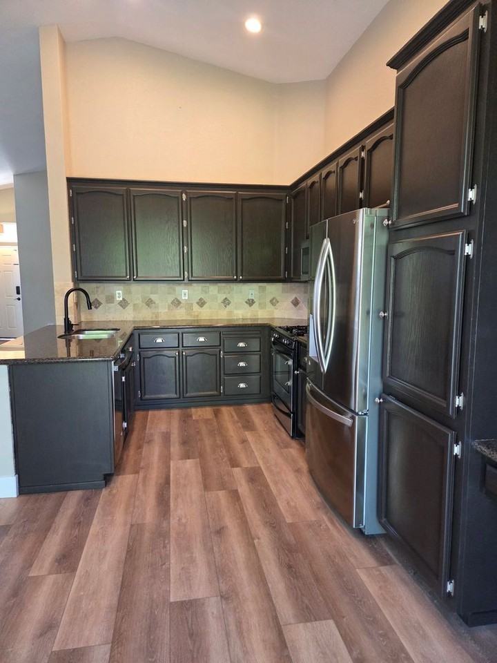 342 Leckenby Way - Photo 3 of 23