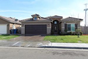 featured image of 2710 Orange Tree Dr