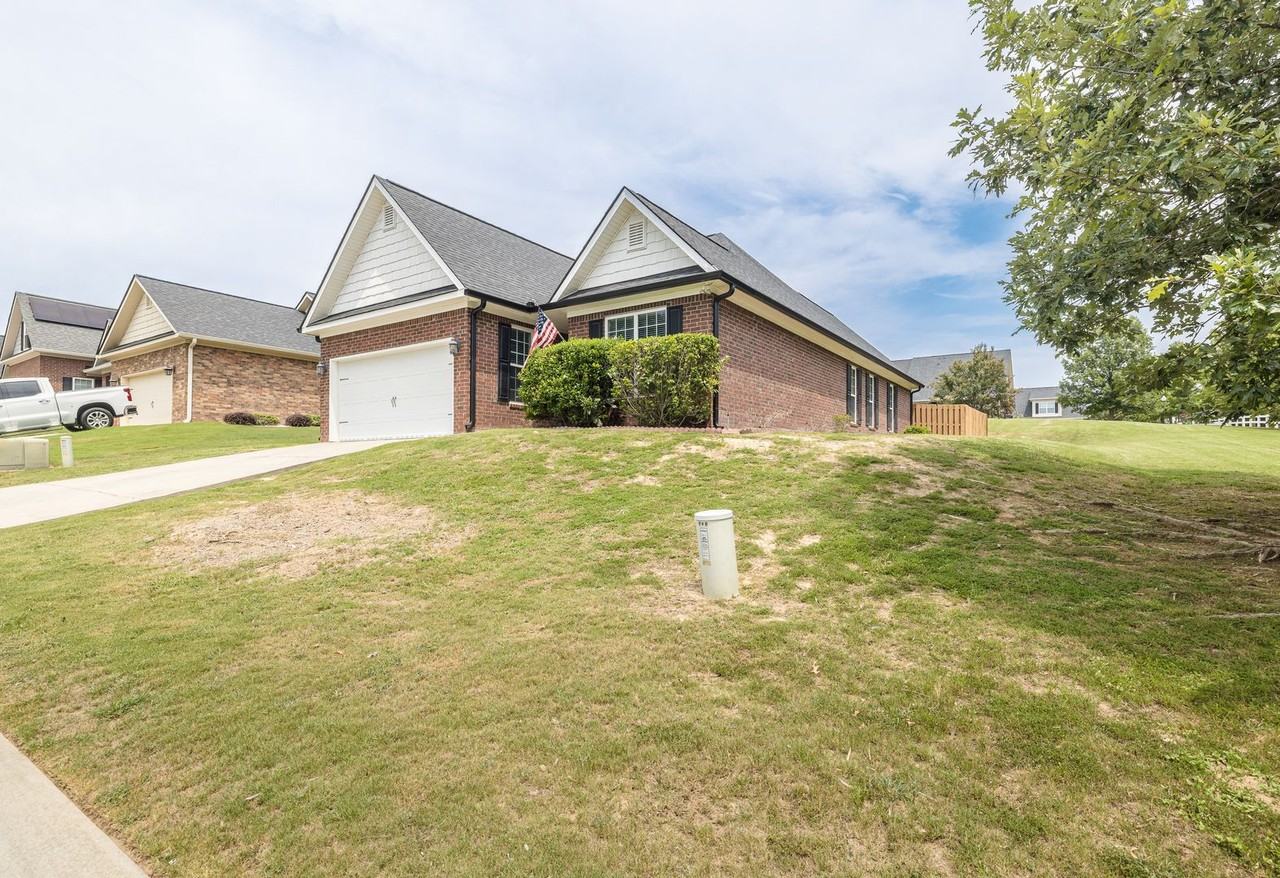 1053 Grove Landing Ln - Photo 2 of 40