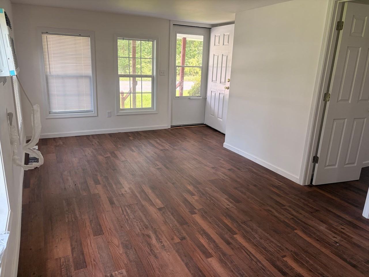 707 N Sycamore St - Photo 5 of 13