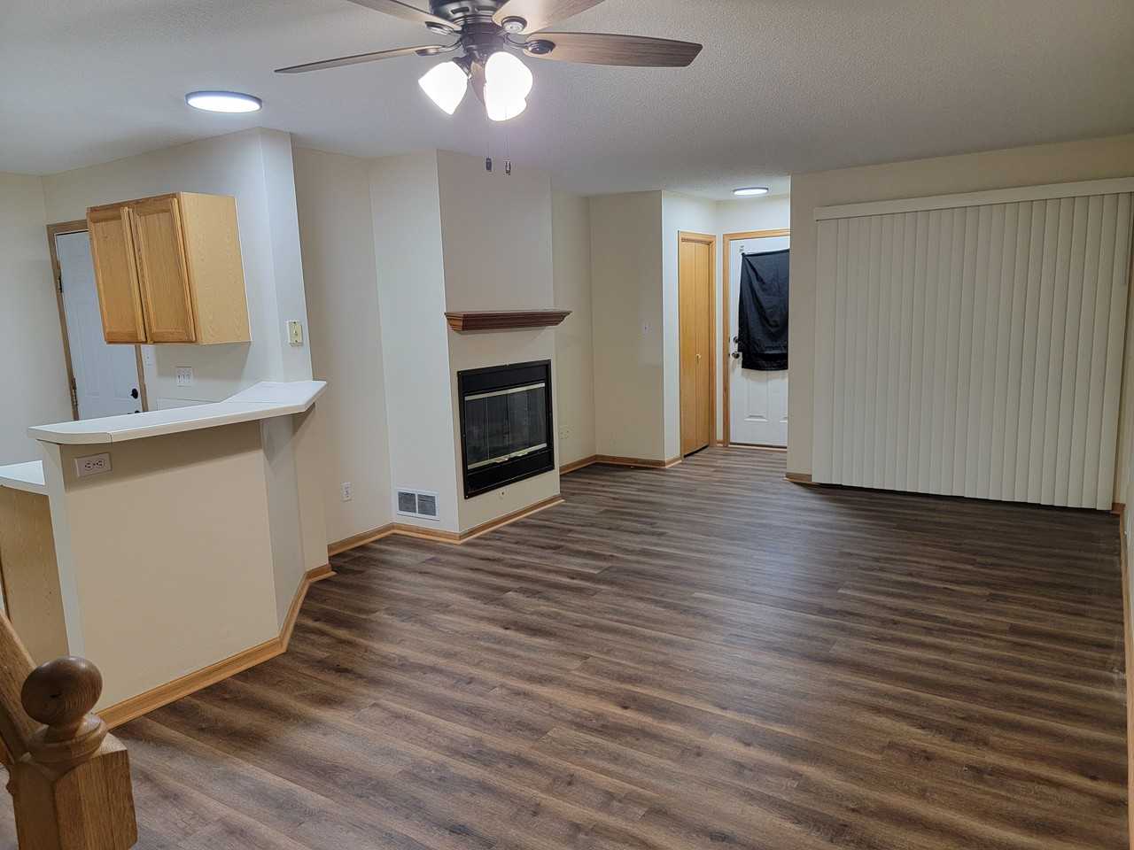 1319 Southeast Delaware Avenue #3 - Photo 6 of 13