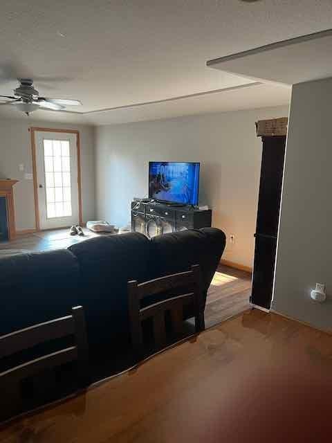 803 Pheasant Run Rd - Photo 4 of 21