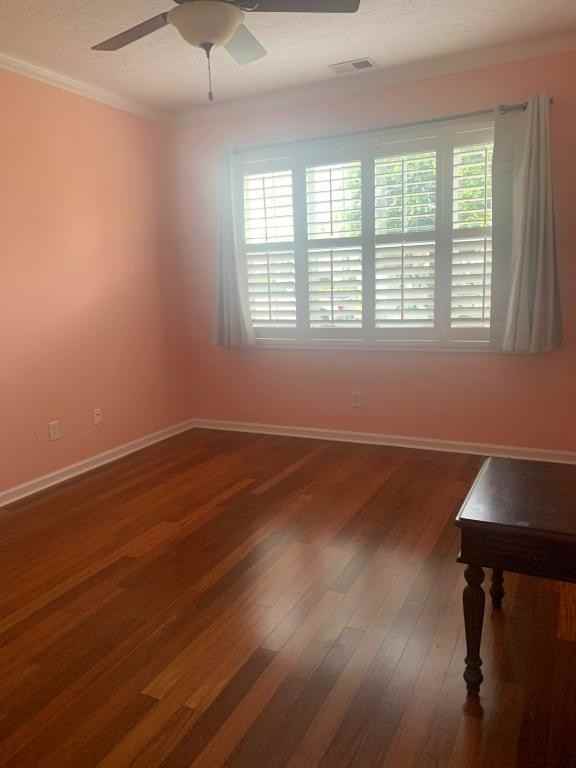 901 W Port Dr - Photo 6 of 10