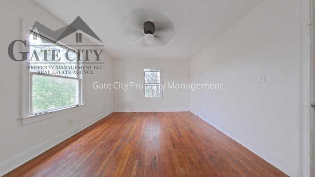 401 Chestnut Dr - Photo 7 of 8
