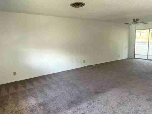 43464 Briercliff Dr - Photo 2 of 12