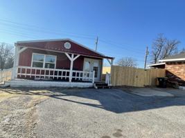 featured image of 1539 N Heritage Ln