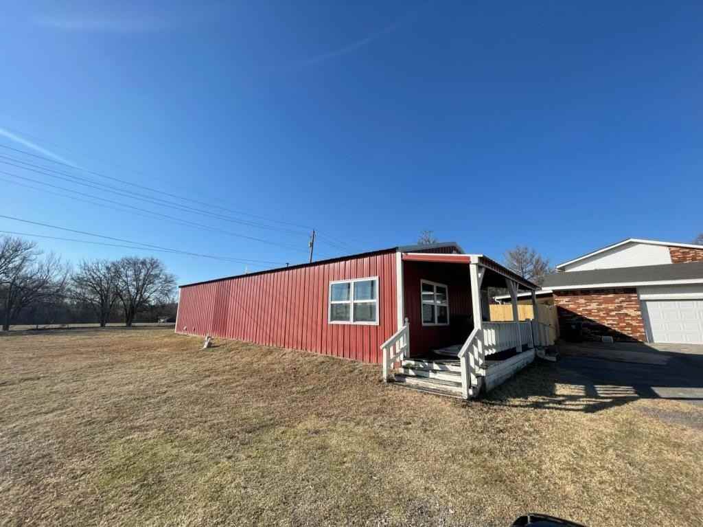 1539 N Heritage Ln - Photo 2 of 18