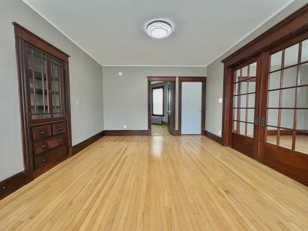 203-205 Pine St Apt 5 - Photo 3 of 19