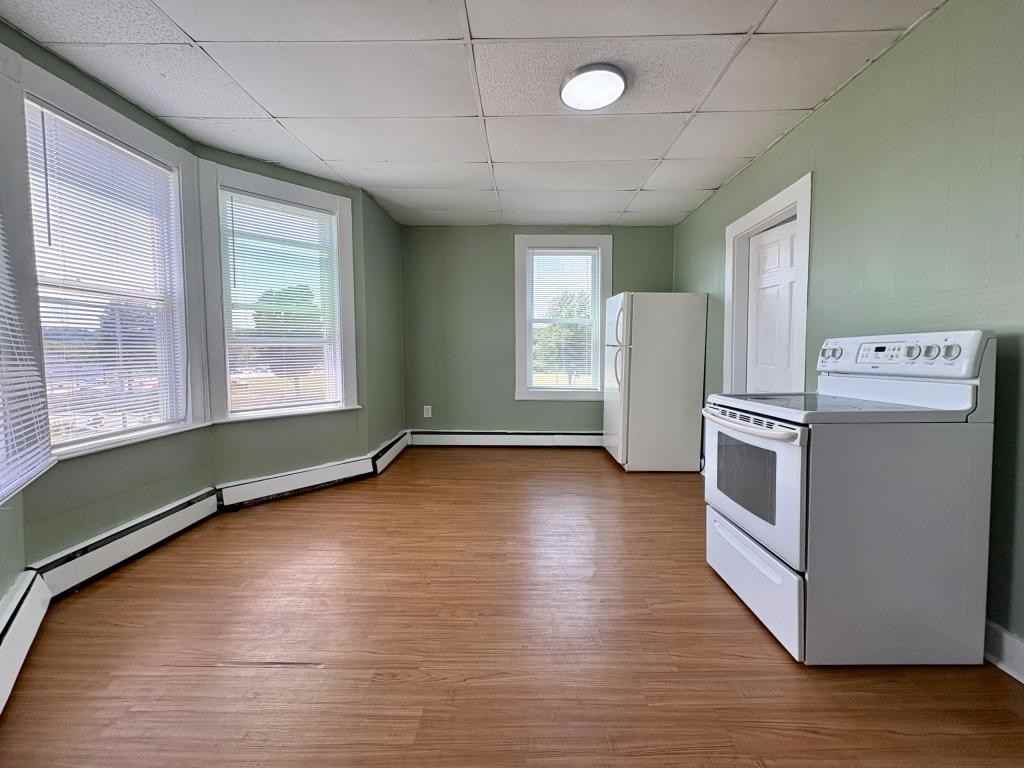 69 Lincoln St - Photo 2 of 14