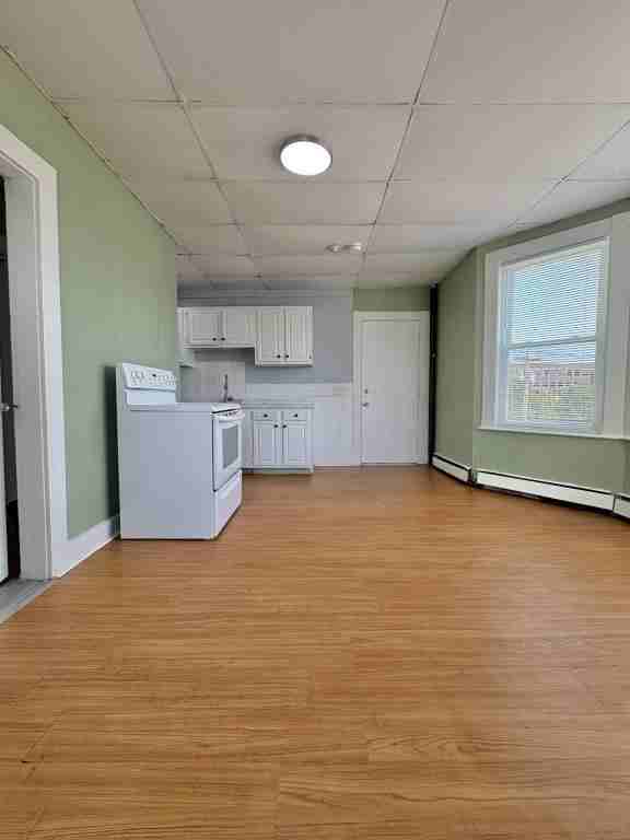 69 Lincoln St - Photo 3 of 14