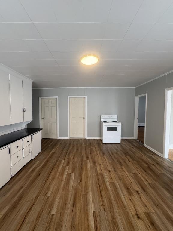 214 Blake St Apt 3 - Photo 3 of 16
