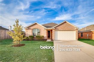 901 Plumeria Dr - Photo 1 of 1