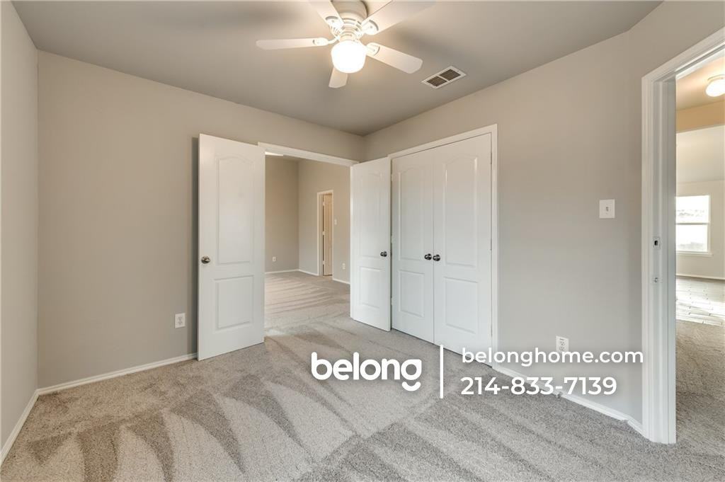 901 Plumeria Dr - Photo 6 of 16