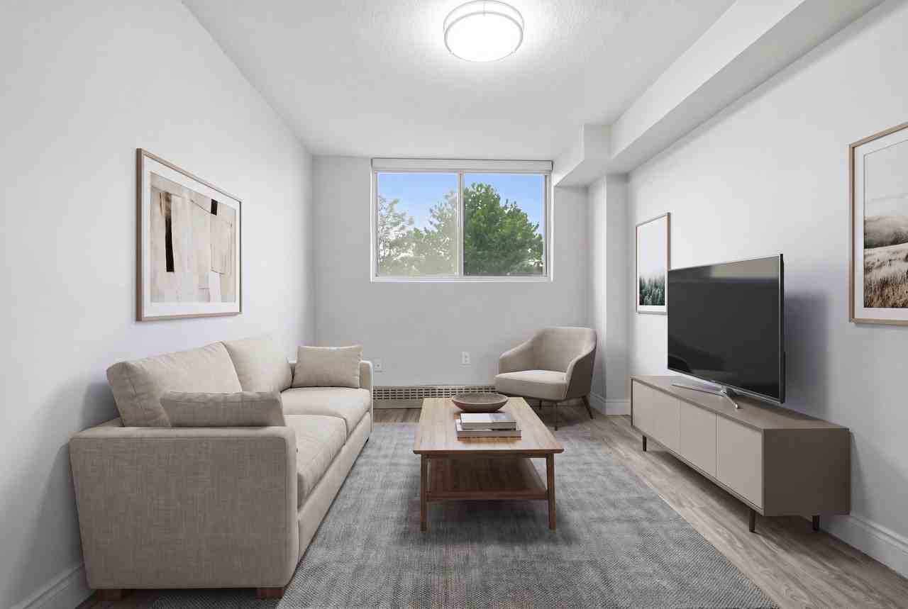 Wellington Place - Photo 3 of 28