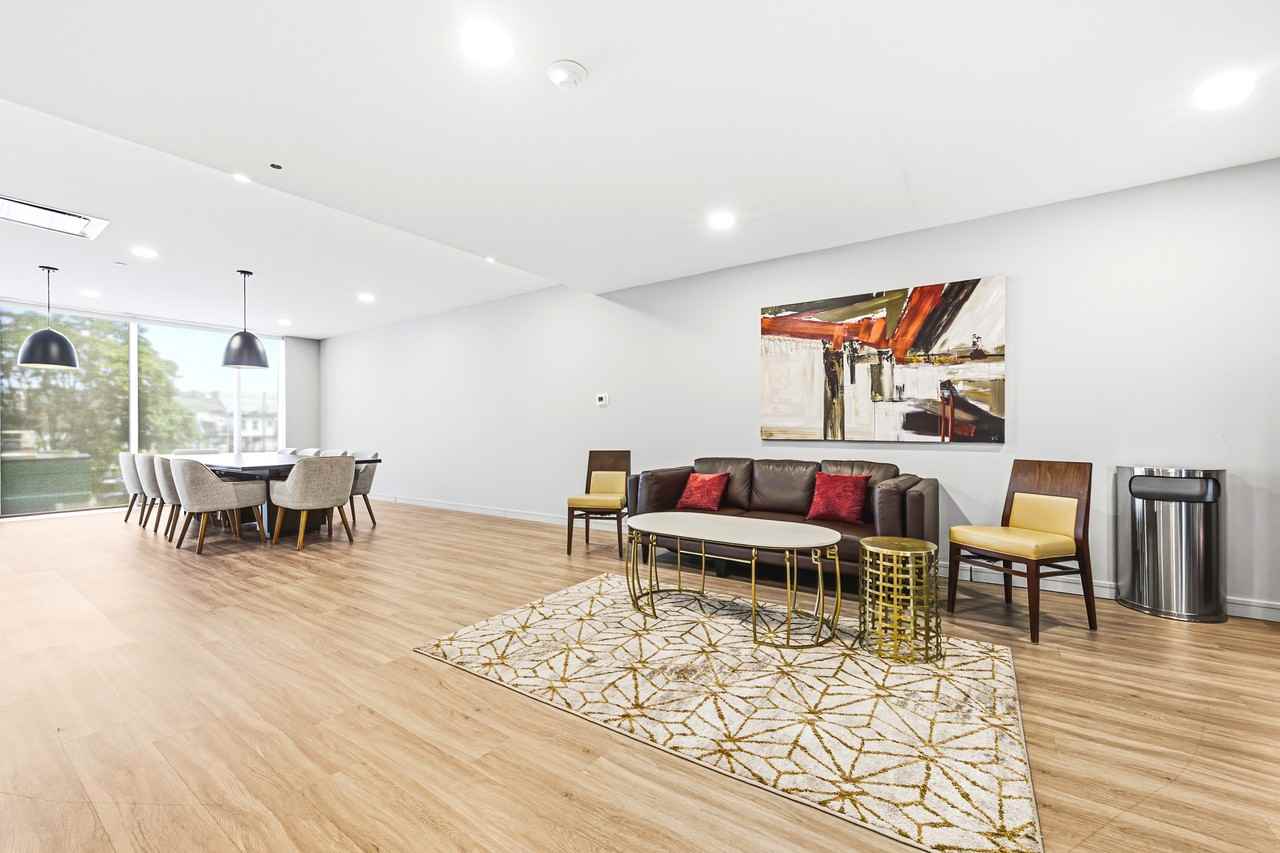 Walnut Place - Photo 6 of 50