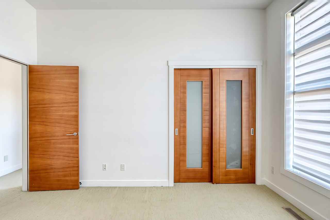 1530 Bayside Ave Sw - Photo 7 of 21