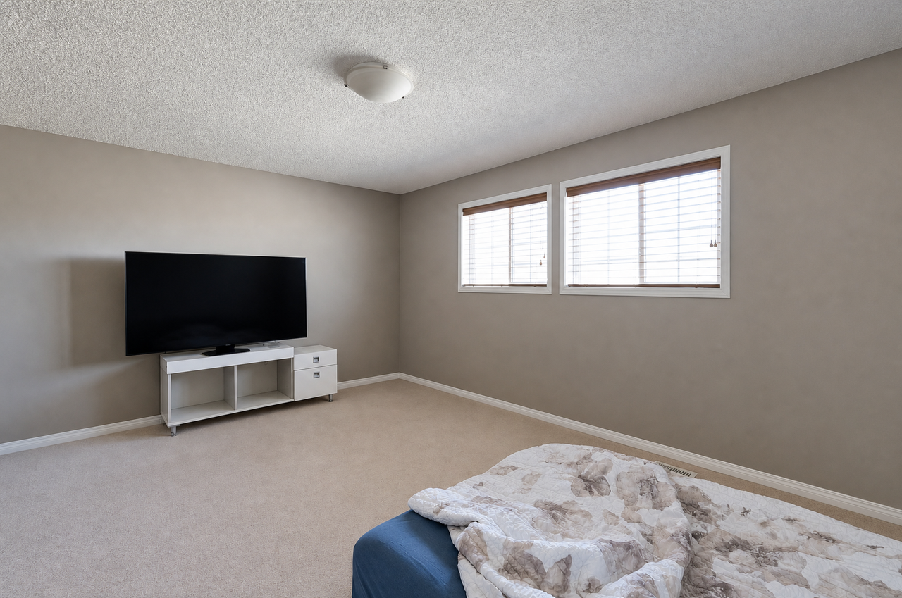 149 Cougar Plateau Way SW, Calgary - Photo 7 of 24