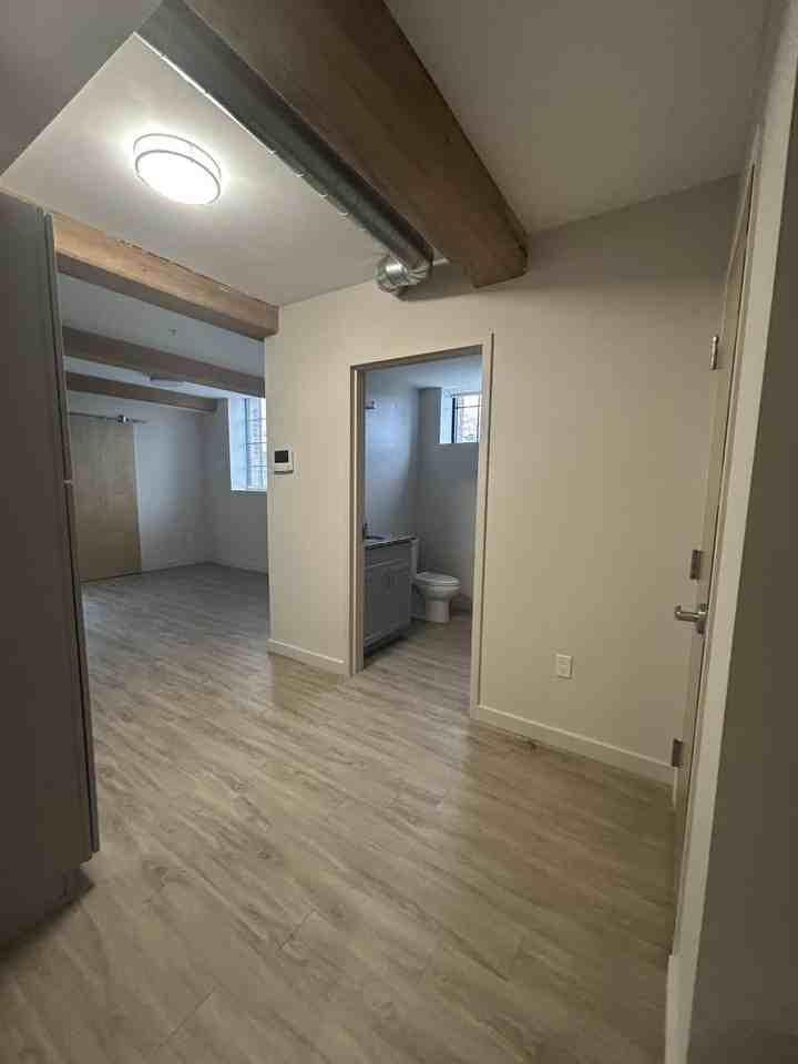 129 Guild St #302 - Photo 5 of 8