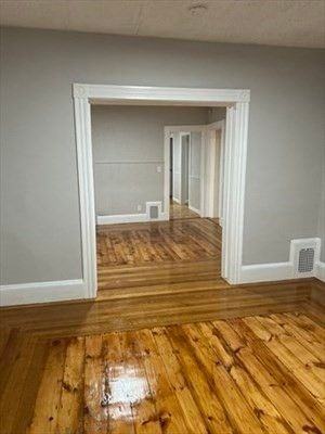 50 Kirtland St - Photo 3 of 5