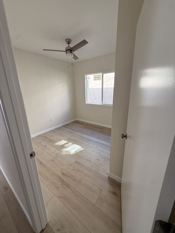 3637 Agnes Ave ##A - Photo 2 of 4
