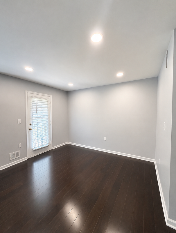 704 Wellington Pl - Photo 4 of 13