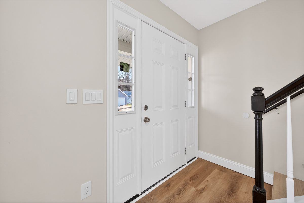 1447 Pepperdine Ct - Photo 7 of 38