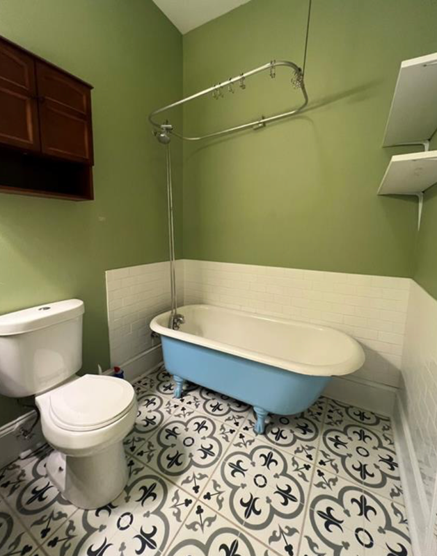 1033 Port St - Photo 4 of 7