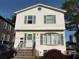 featured image of 11 Irving St