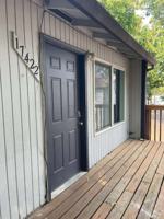 featured image of 17422 Se Powell Blvd