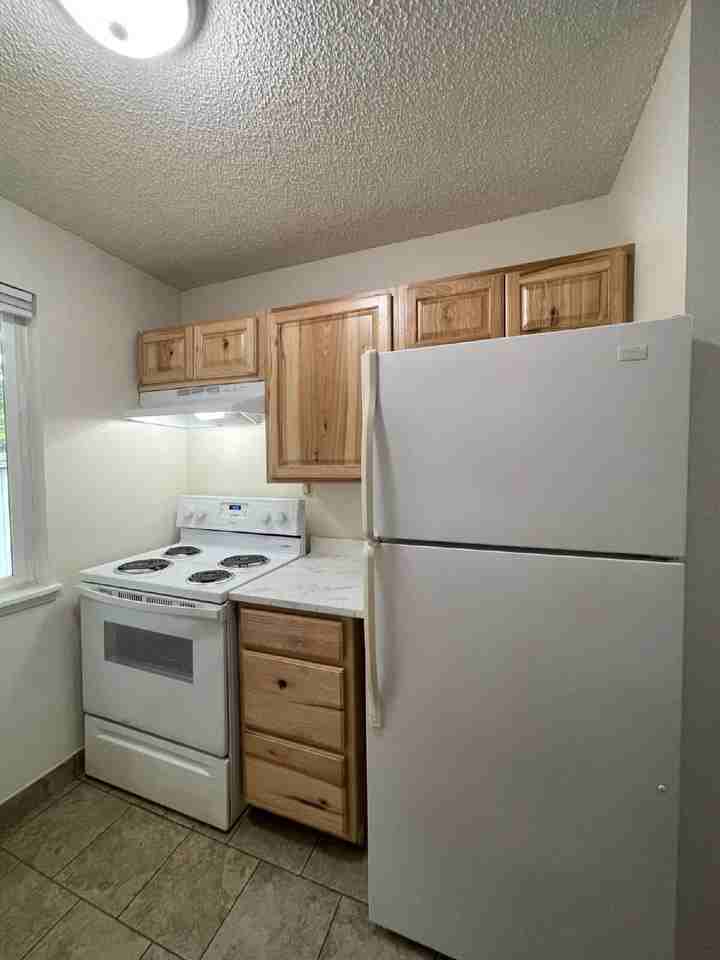 17422 Se Powell Blvd - Photo 5 of 8