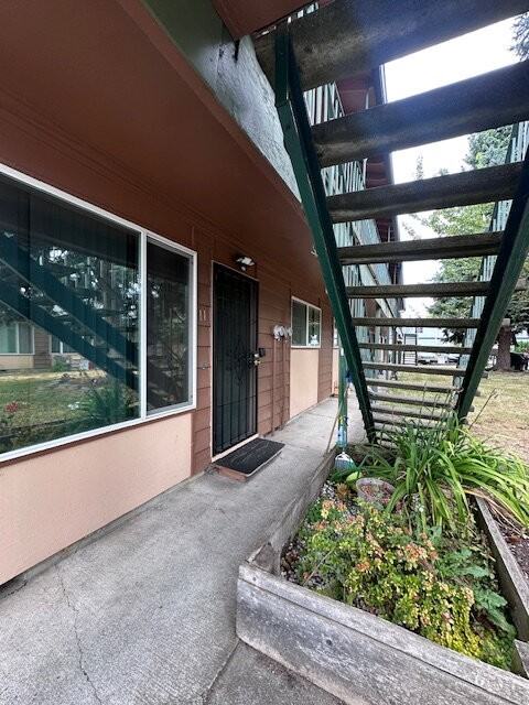 10235 Ne Prescott St #11 - Photo 2 of 9