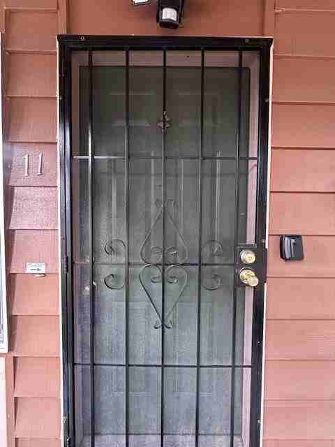 10235 Ne Prescott St #11 - Photo 3 of 9