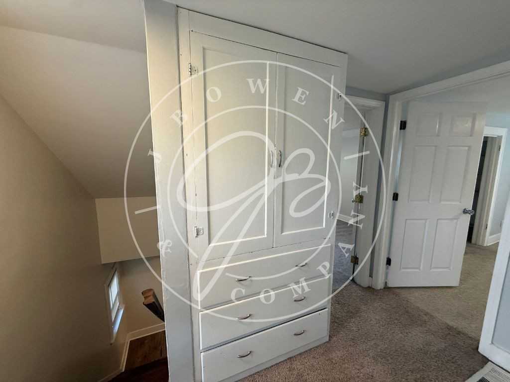 3223 Inverness Ave - Photo 7 of 19