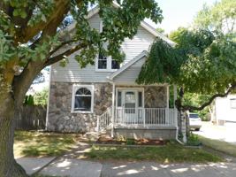 featured image of 405 N Washington Ave