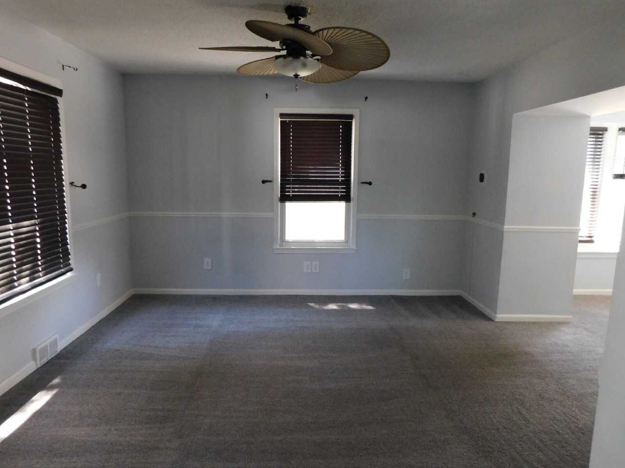405 N Washington Ave - Photo 7 of 17