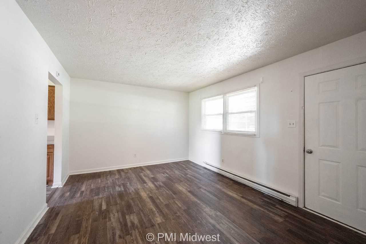 570 W Us Highway 52 #10B - Photo 5 of 19