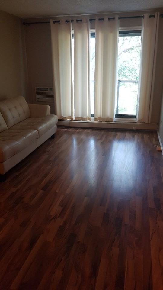 1013 Lansdowne Ave - Photo 6 of 11