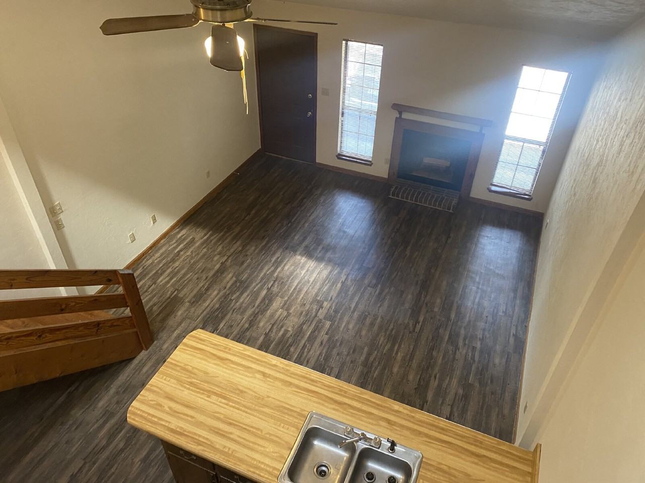 1209 Chee Ln - Photo 4 of 10