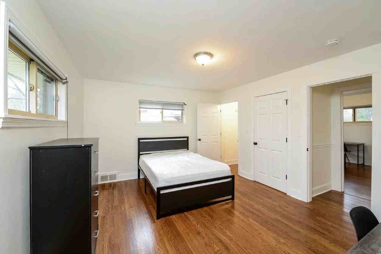 147 Harmon Ave - Photo 7 of 10
