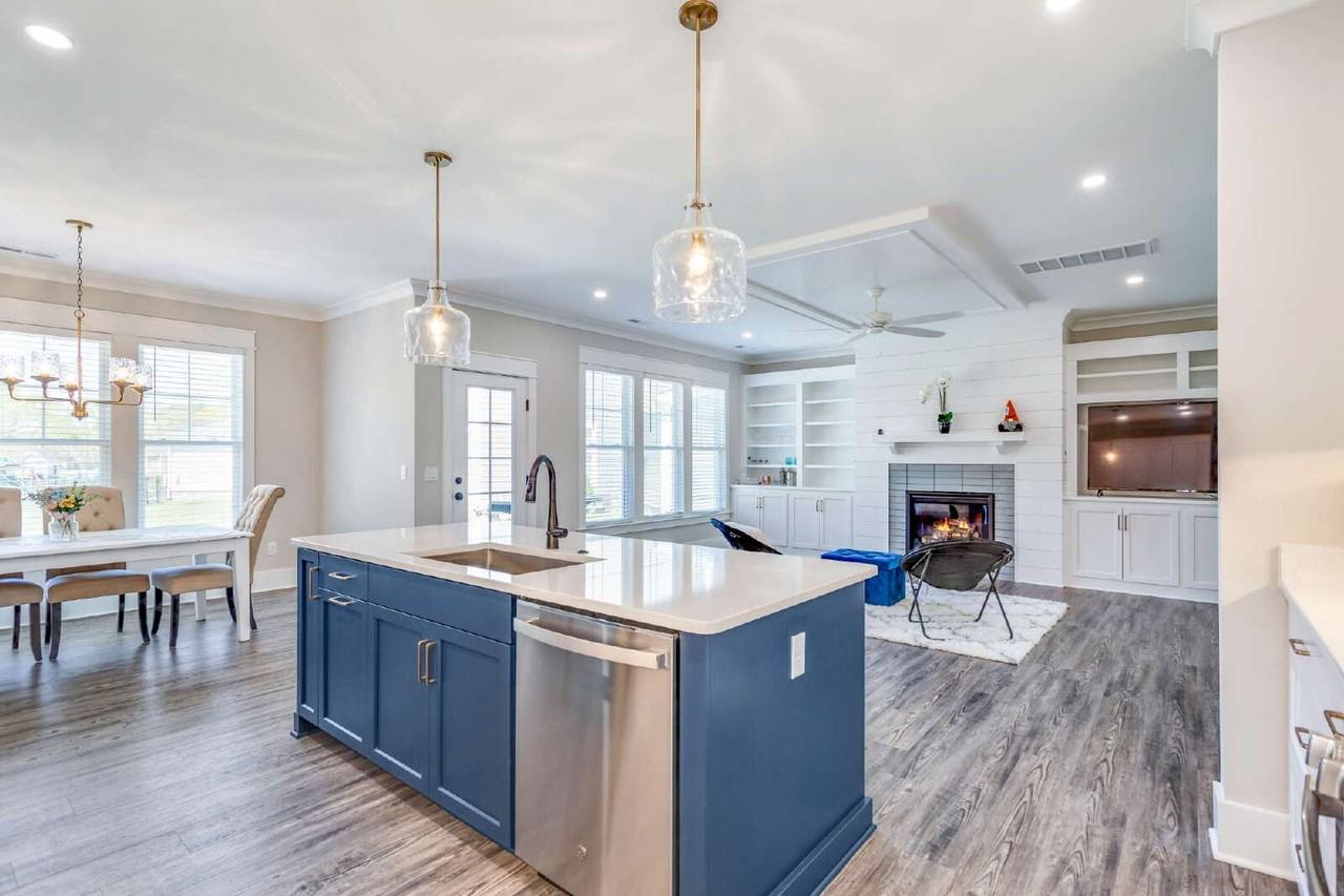 2852 Martins Point Way - Photo 5 of 12