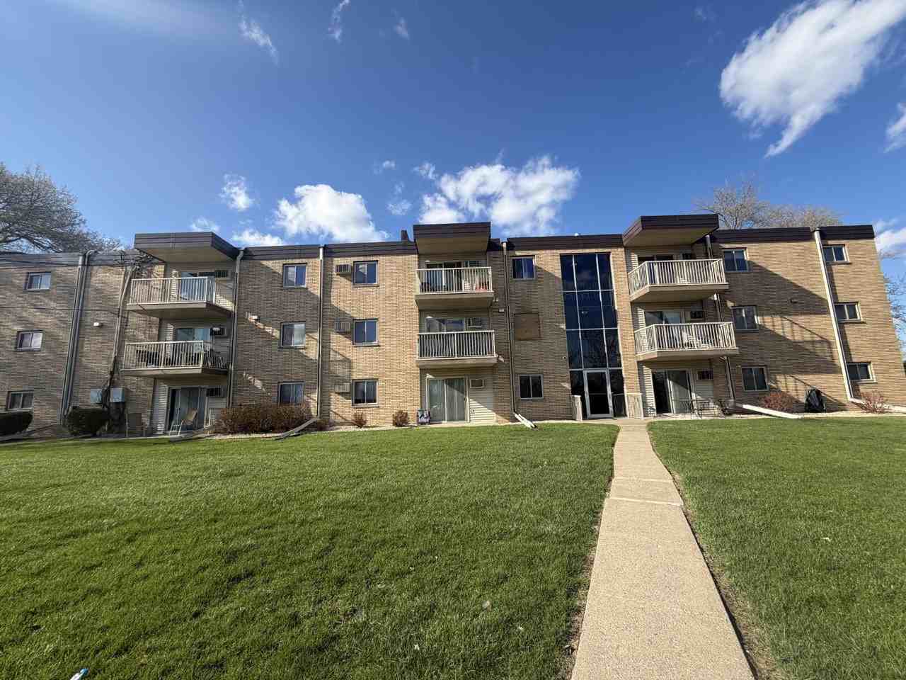 3153 Old Highway 8 #106A