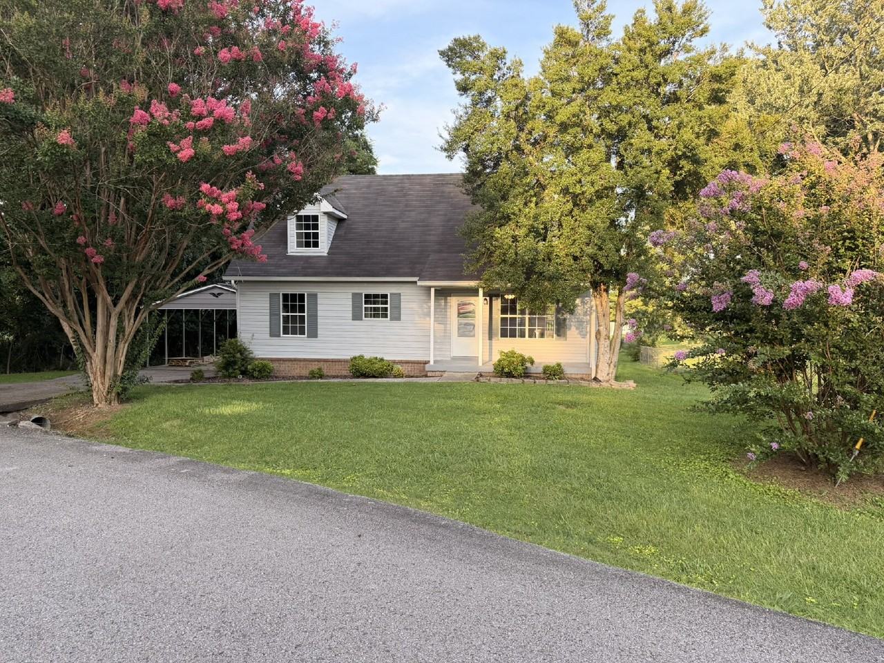 1306 Green Forest Dr - Photo 2 of 27