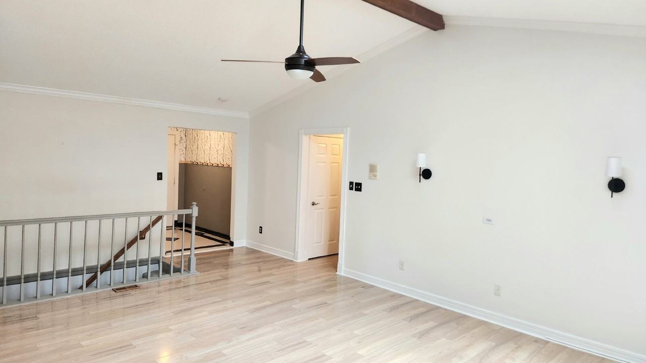 1146 Carrington Dr - Photo 6 of 37